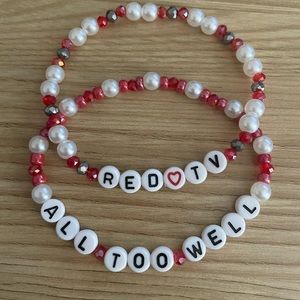 Taylor Swift Friendship Bracelets